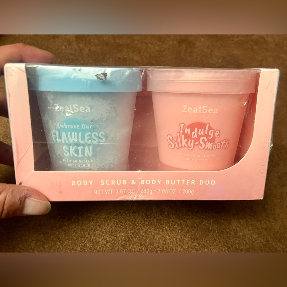 Sara*!New! ZealSea Body Scrub & Body Butter Set: Dead Sea Salt Exfoliating - Picture 5 of 9